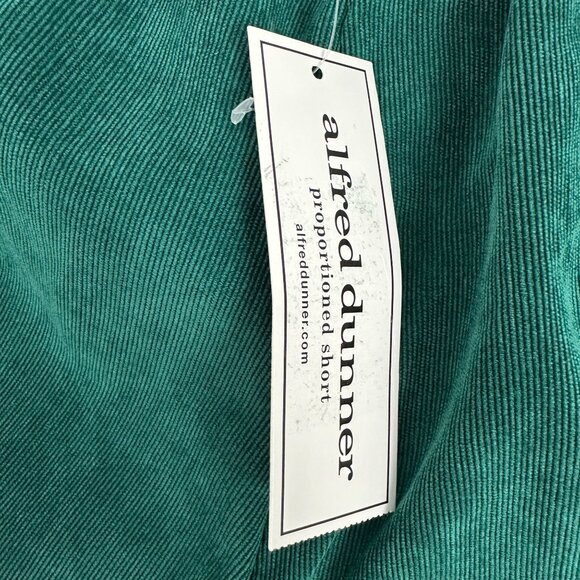 Alfred Dunner Classics Proportioned Short Emerald Green Corduroy Pants Size 12 - Picture 4 of 6